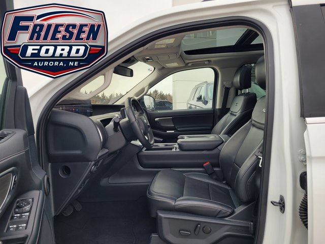 Used 2025 Ford Expedition Max Platinum AWD/4WD image 13