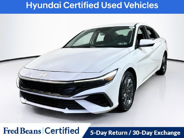 Certified 2024 Hyundai Elantra SEL FWD image 4