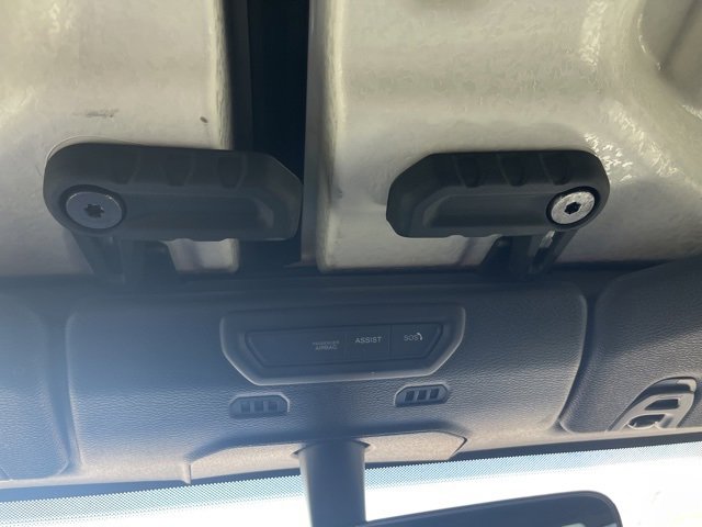 Used 2023 Jeep Gladiator Mojave w/ Cold Weather Group image 30