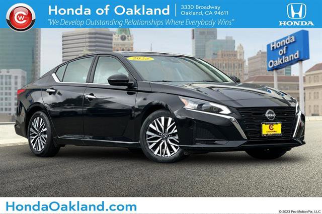 Used 2023 Nissan Altima 2.5 SV