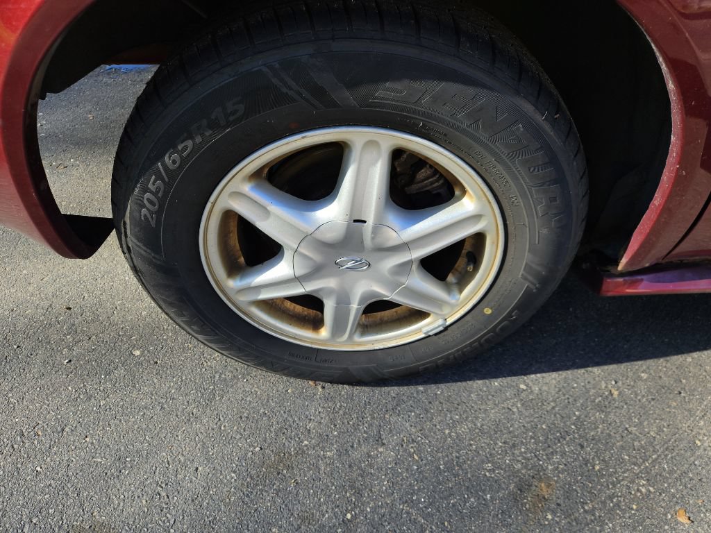 Used 2002 Oldsmobile Alero GL w/ Sun & Sound Pkg FWD image 23