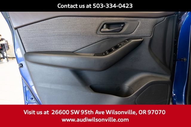Used 2023 Nissan Rogue S AWD/4WD image 21