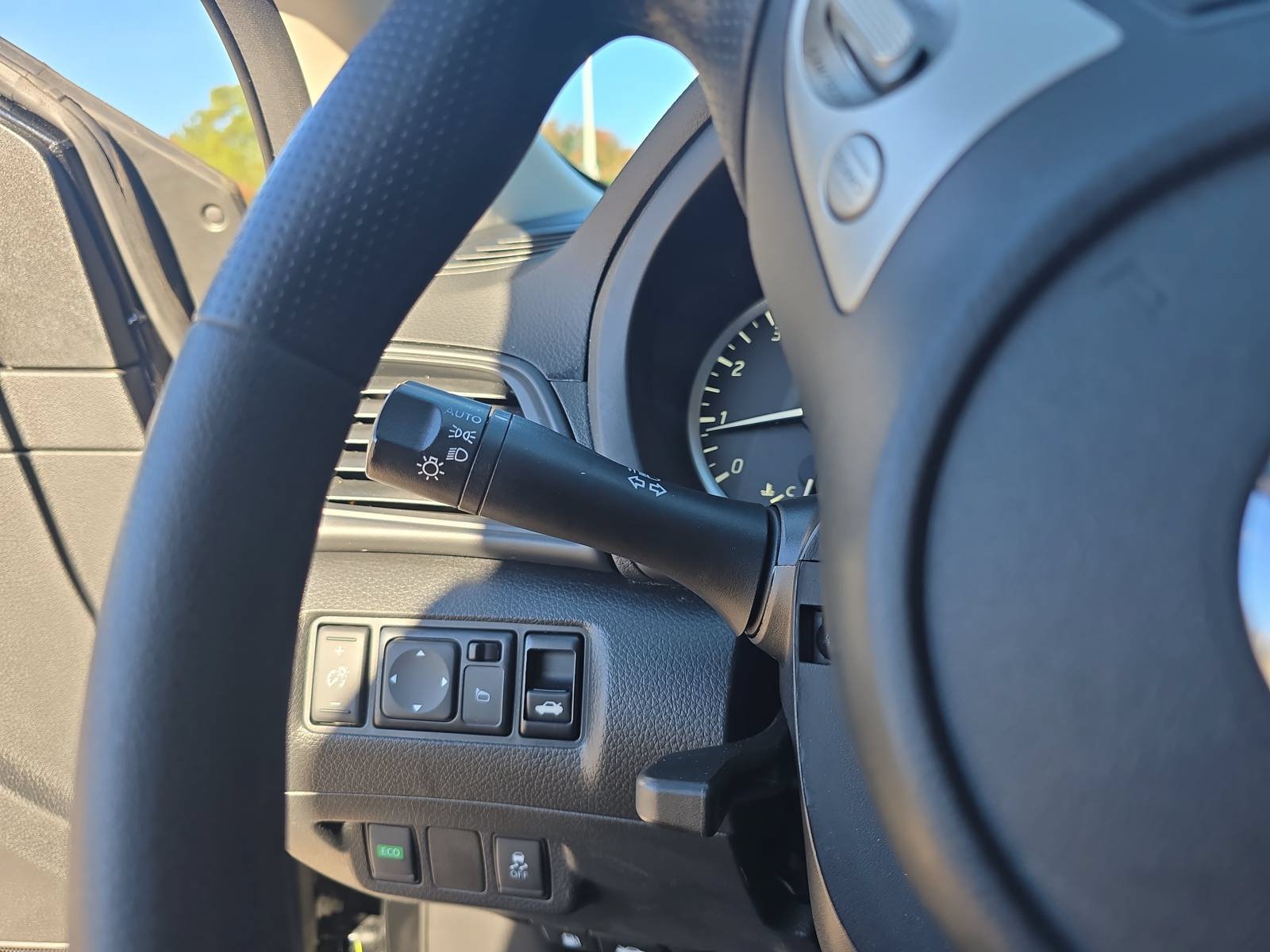Used 2019 Nissan Sentra S FWD image 24