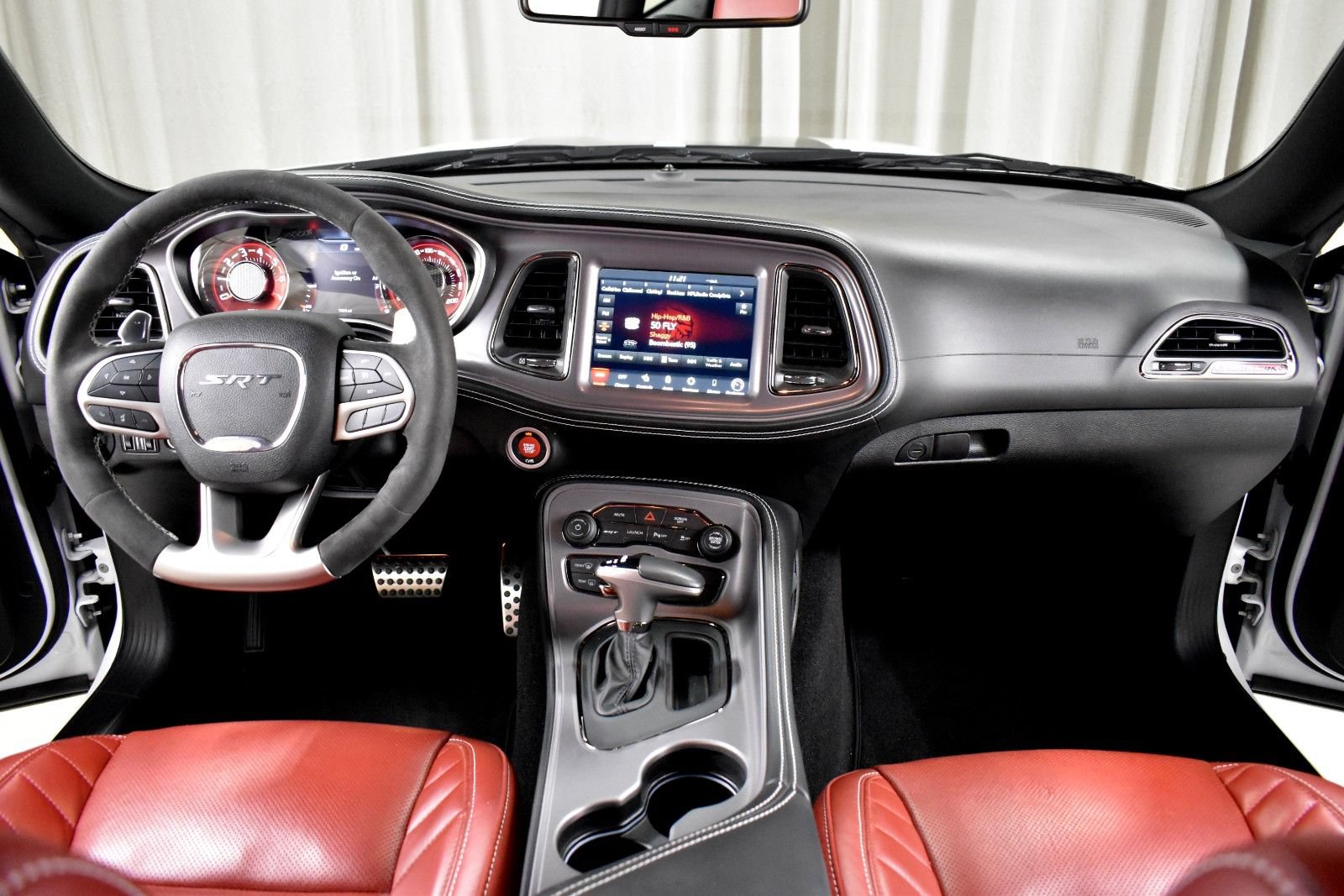 Used 2023 Dodge Challenger SRT Hellcat w/ Driver Convenience Group RWD image 19