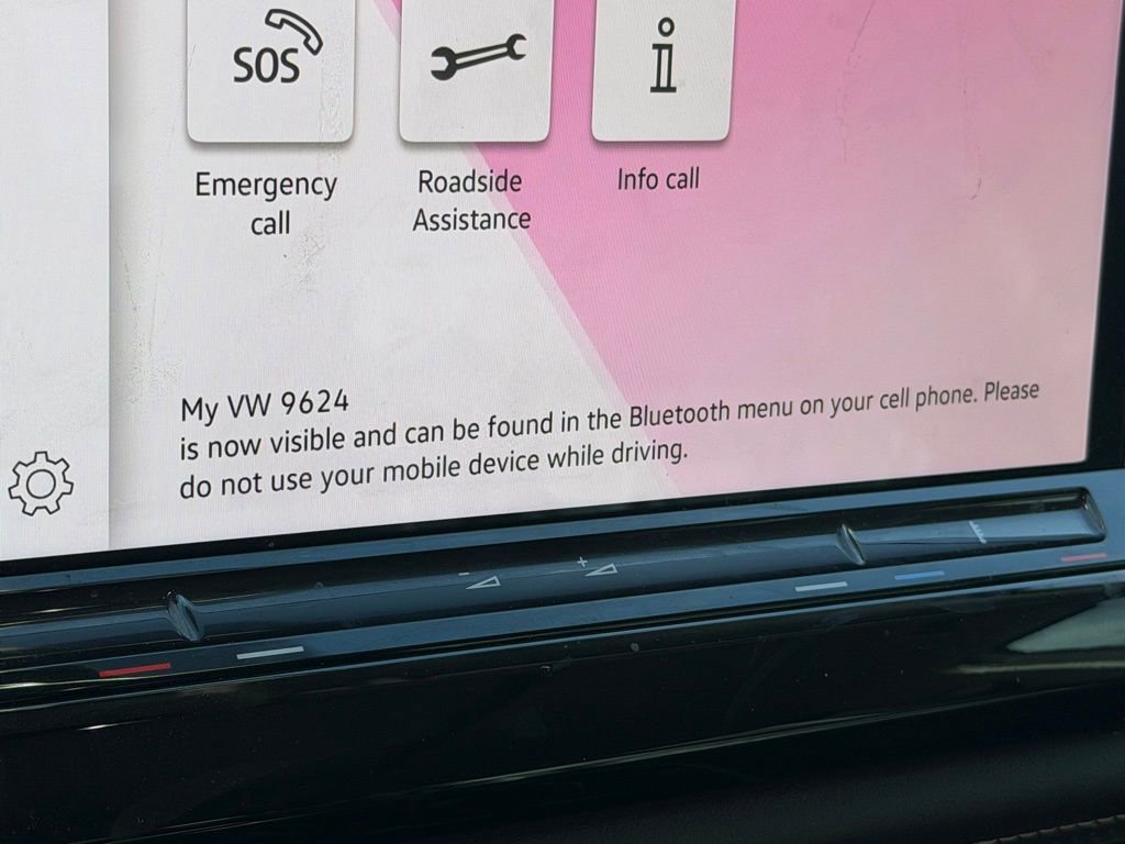 Used 2025 Volkswagen Atlas SEL Premium R-Line image 26