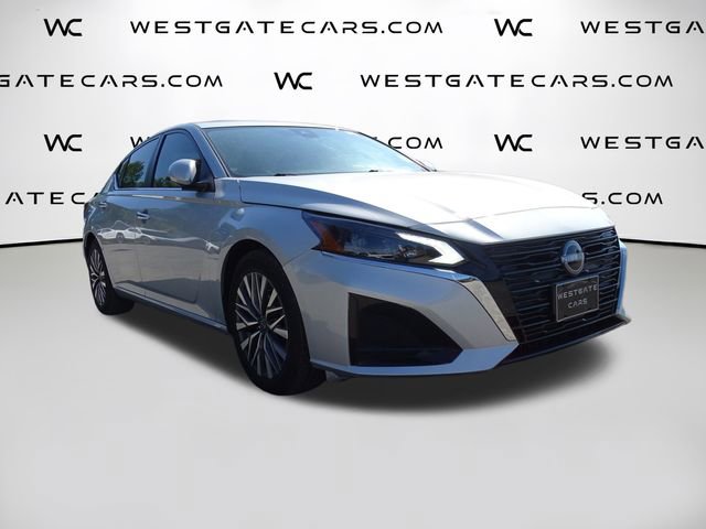 Used 2023 Nissan Altima 2.5 SV