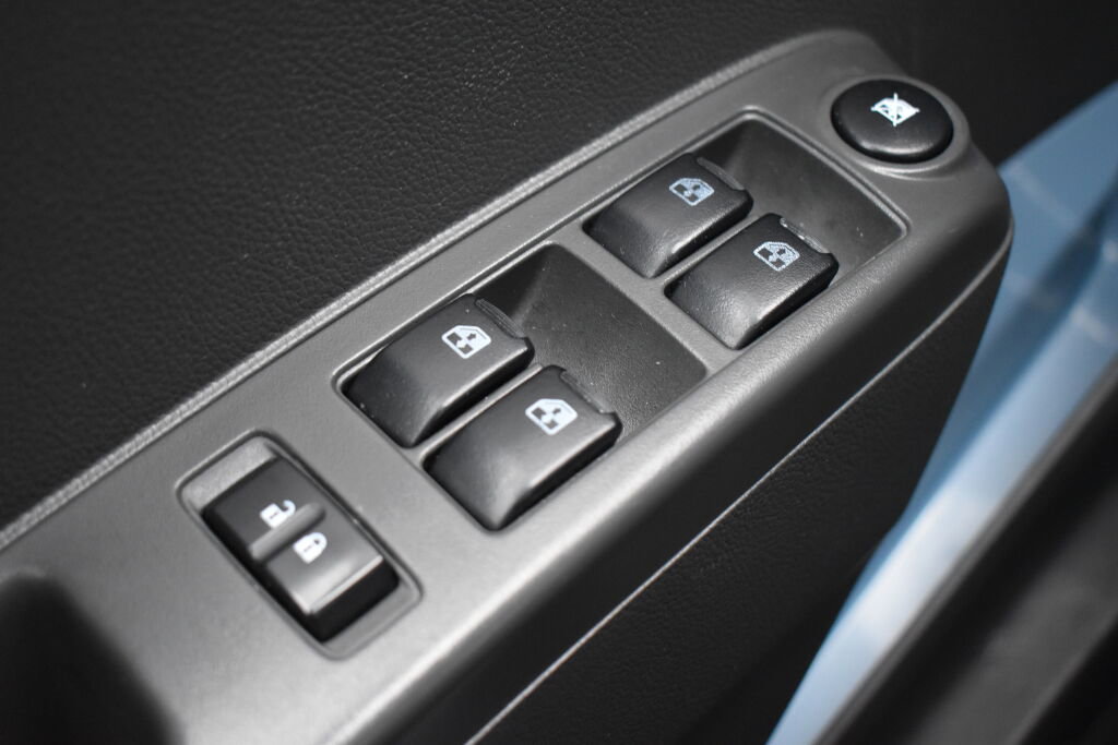 Used 2016 Chevrolet Spark LT image 16