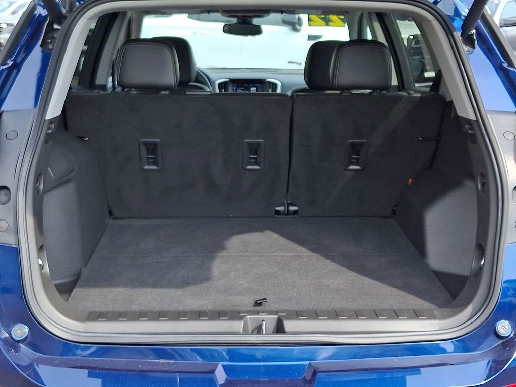 Certified 2022 GMC Terrain SLT w/ Tech Package image 27