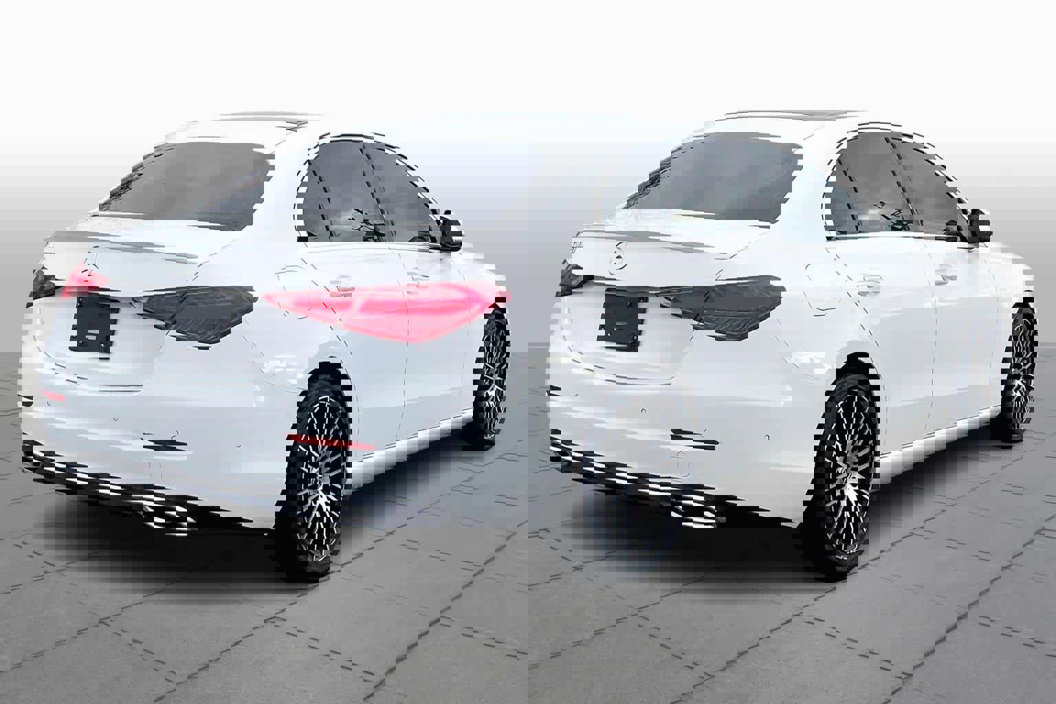 Used 2023 Mercedes-Benz C 300 Sedan image 12