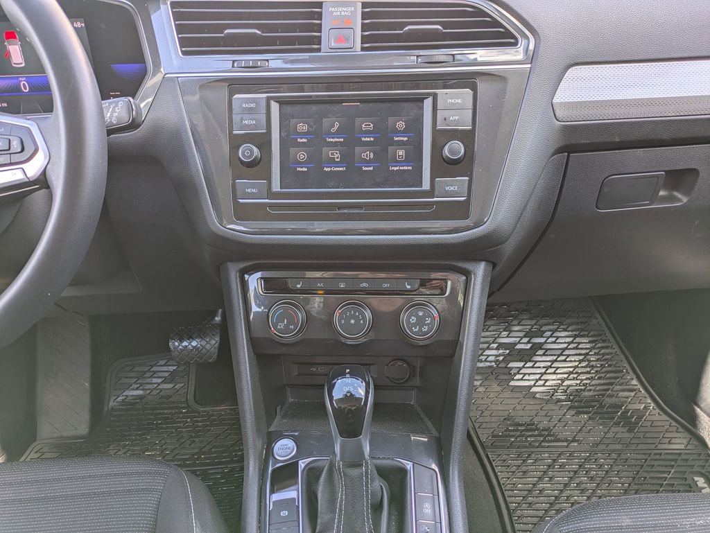 Used 2023 Volkswagen Tiguan S w/ Driver Assistance Package AWD/4WD image 31