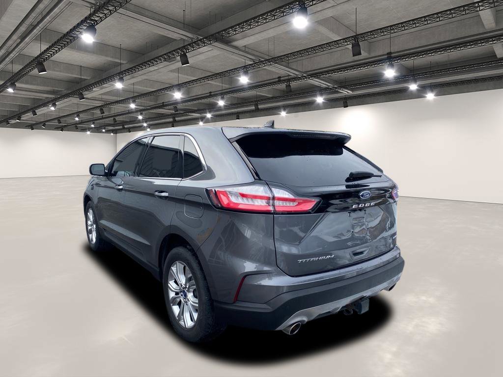 Used 2022 Ford Edge Titanium w/ Class II Trailer Tow Package image 5