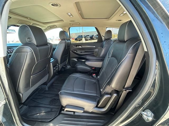 Used 2021 Buick Enclave Avenir w/ Avenir Technology Package AWD/4WD image 28