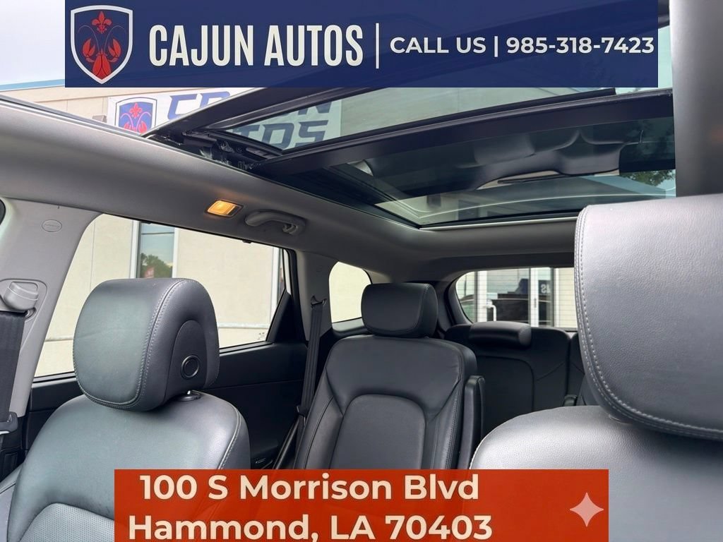 Used 2017 Hyundai Santa Fe Limited FWD image 30