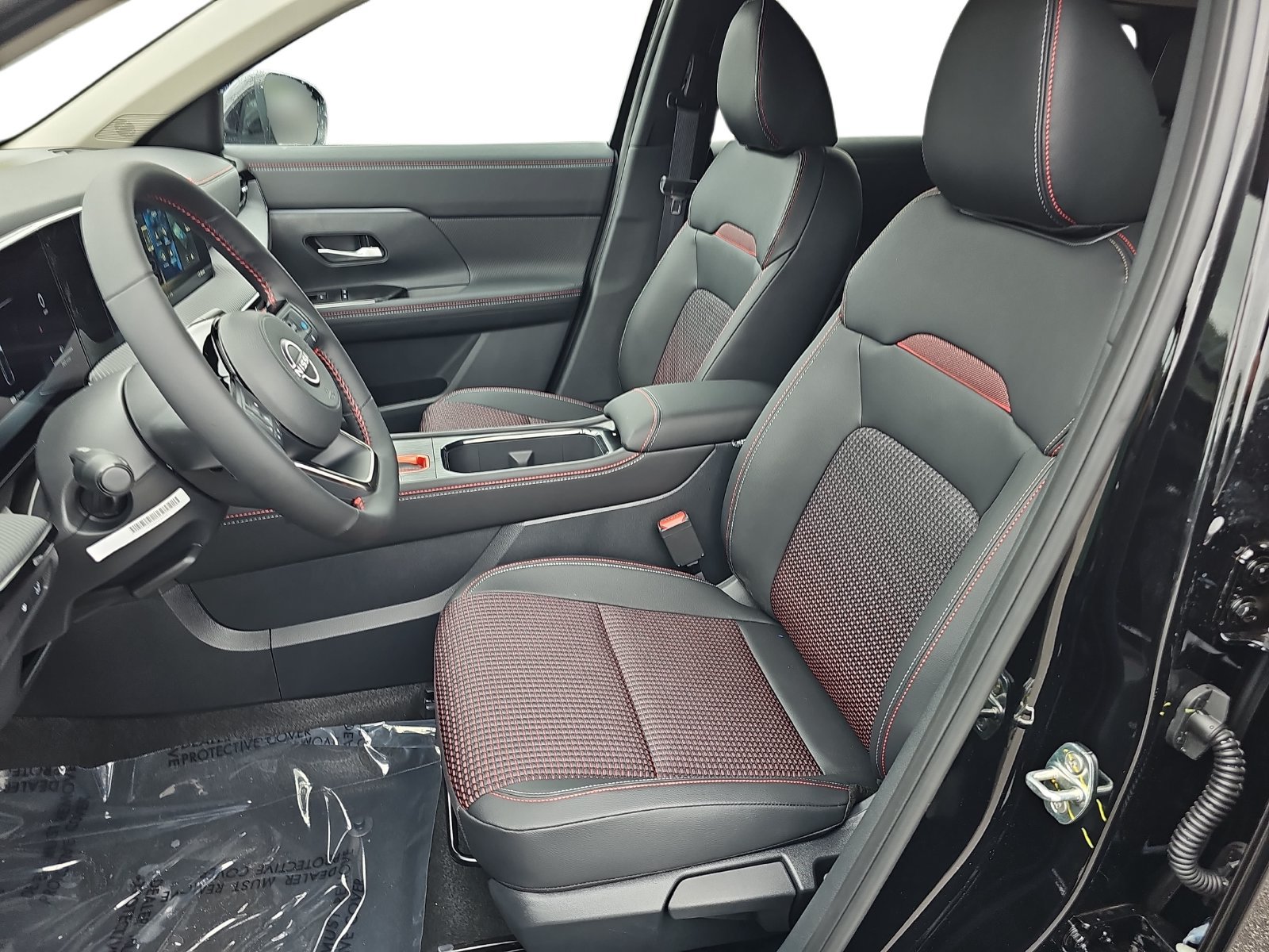 New 2027 Nissan Kicks SR w/ Cold Weather Package FWD image 15