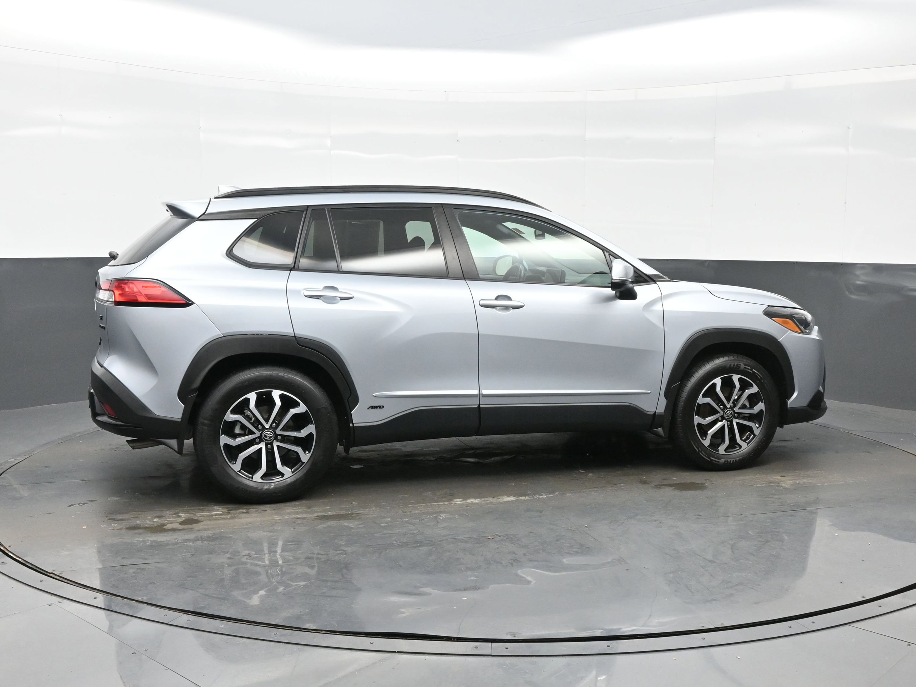 Used 2023 Toyota Corolla Cross S image 9