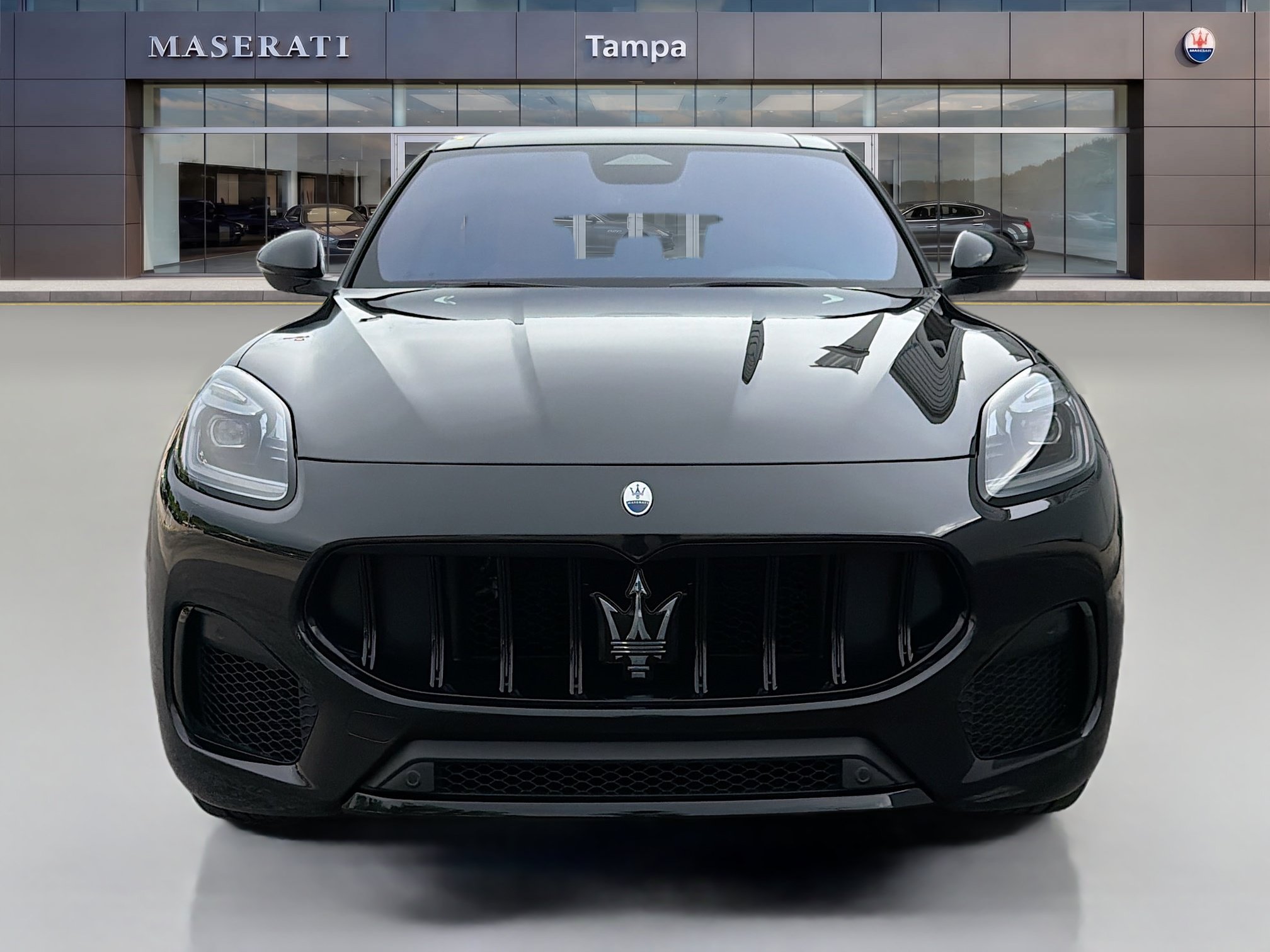Used 2023 Maserati Grecale Modena AWD/4WD image 8