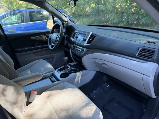 Used 2018 Honda Pilot LX image 31