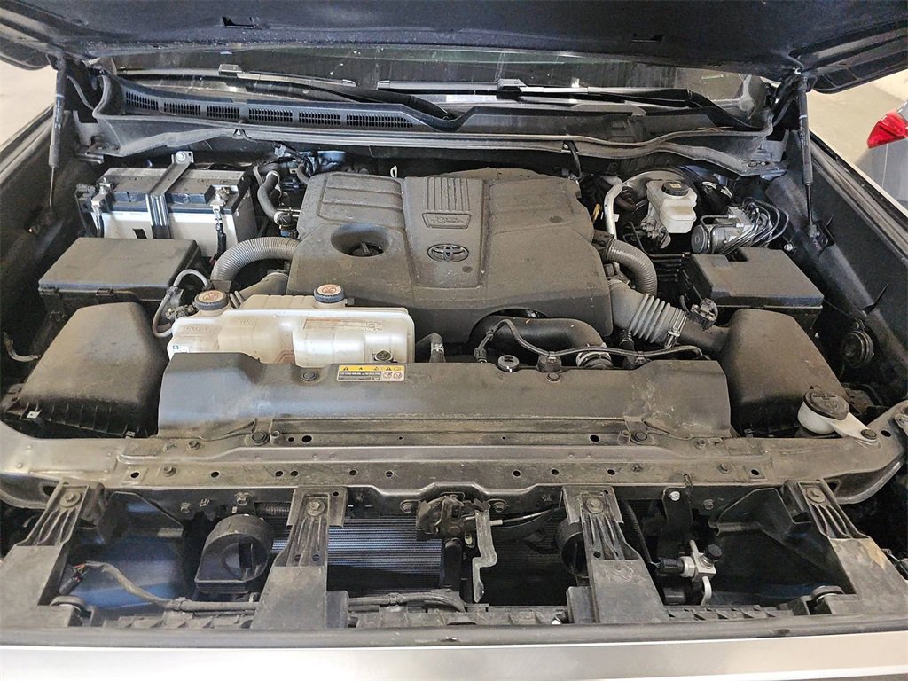 Used 2024 Toyota Tundra Limited image 23