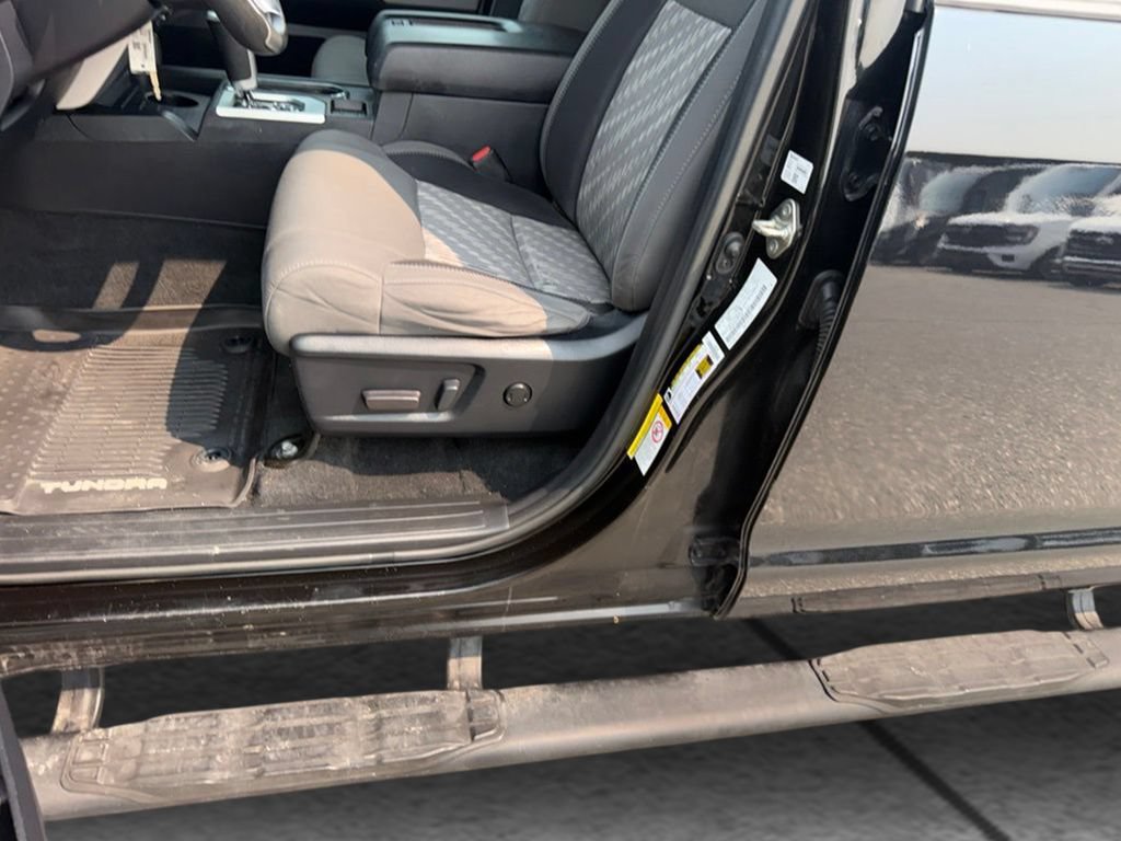 Used 2019 Toyota Tundra SR5 AWD/4WD image 5