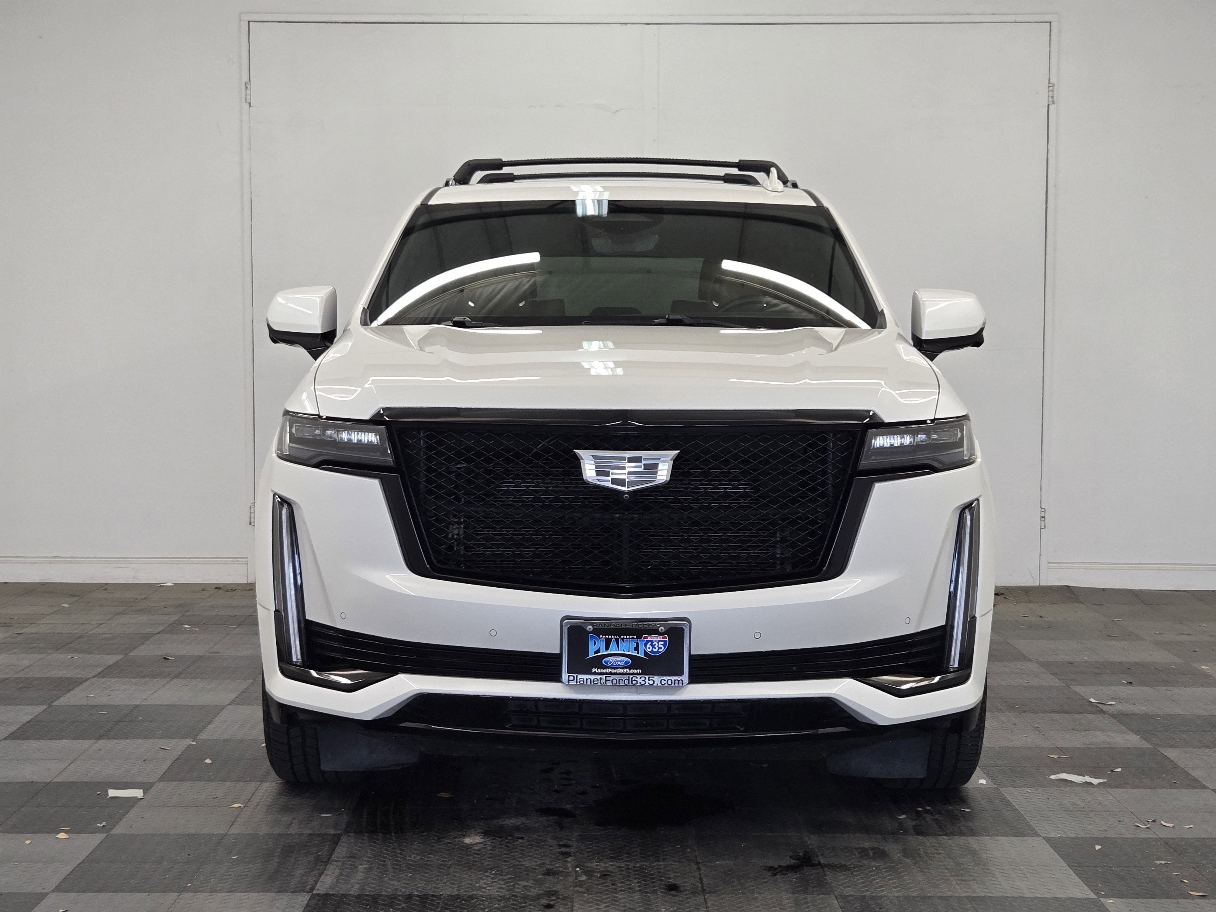 Used 2021 Cadillac Escalade Sport w/ Driver Assist Tech Package AWD/4WD image 3