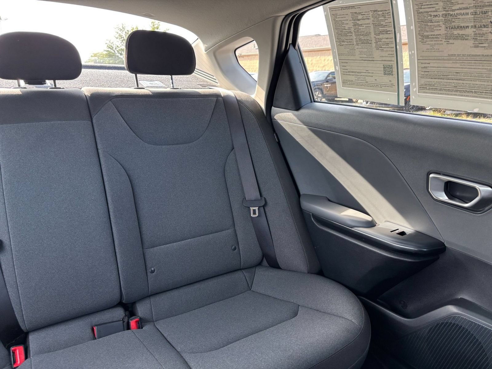 Used 2025 Kia K4 FWD image 36