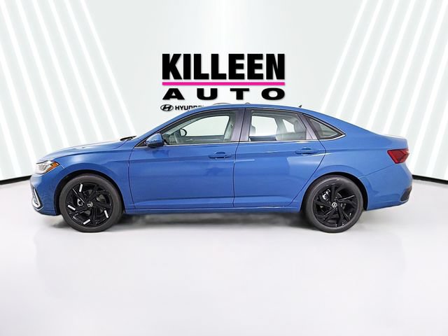 New 2026 Volkswagen Jetta SE FWD image 4