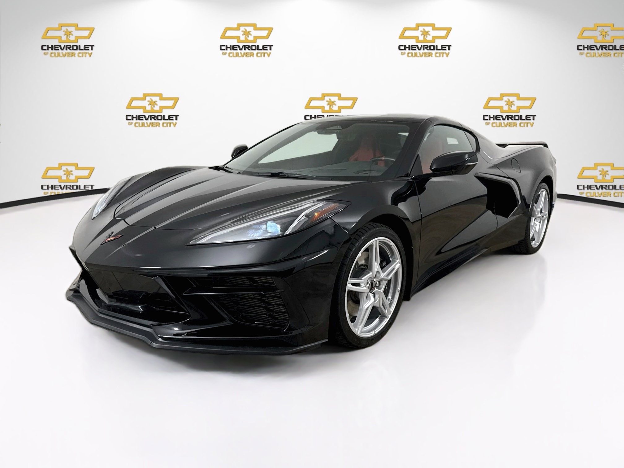 Used 2024 Chevrolet Corvette Stingray Coupe w/ Z51 Performance Package RWD image 3