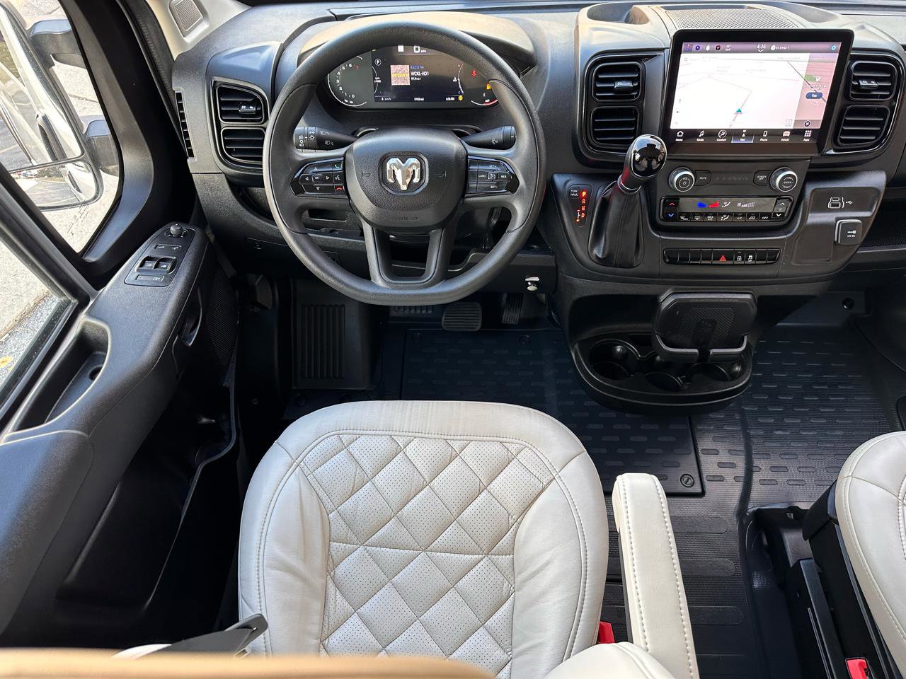Used 2023 RAM ProMaster 3500 w/ Premium Convenience Group (B) FWD image 37