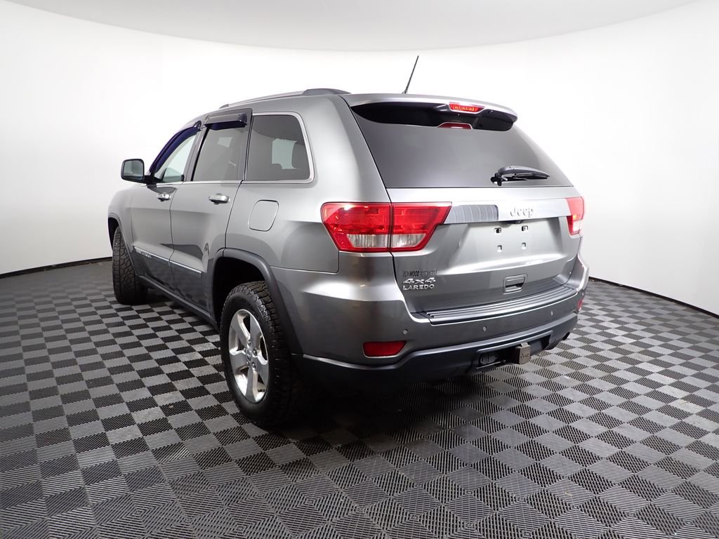 Used 2012 Jeep Grand Cherokee Laredo image 13