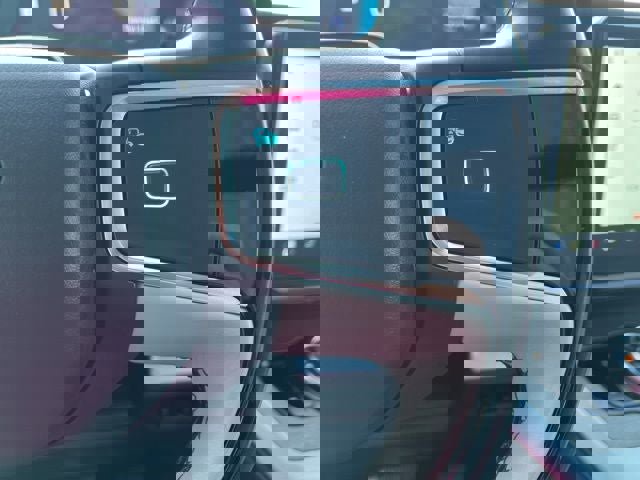 Certified 2025 Ford Expedition Max Platinum image 30