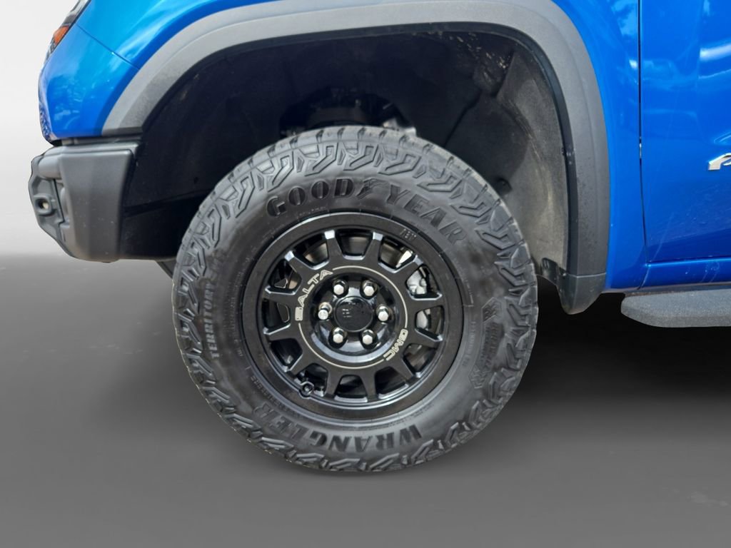 Used 2023 GMC Sierra 1500 AT4X w/ AT4X AEV Edition image 15