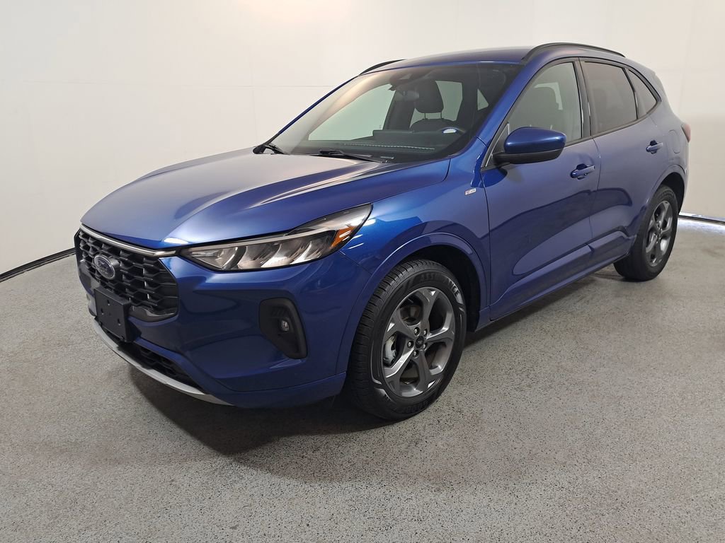 Used 2023 Ford Escape ST-Line Select w/ Tech Pack #1 image 3