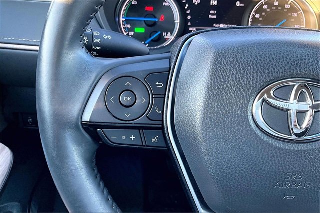 Used 2022 Toyota Venza XLE image 13