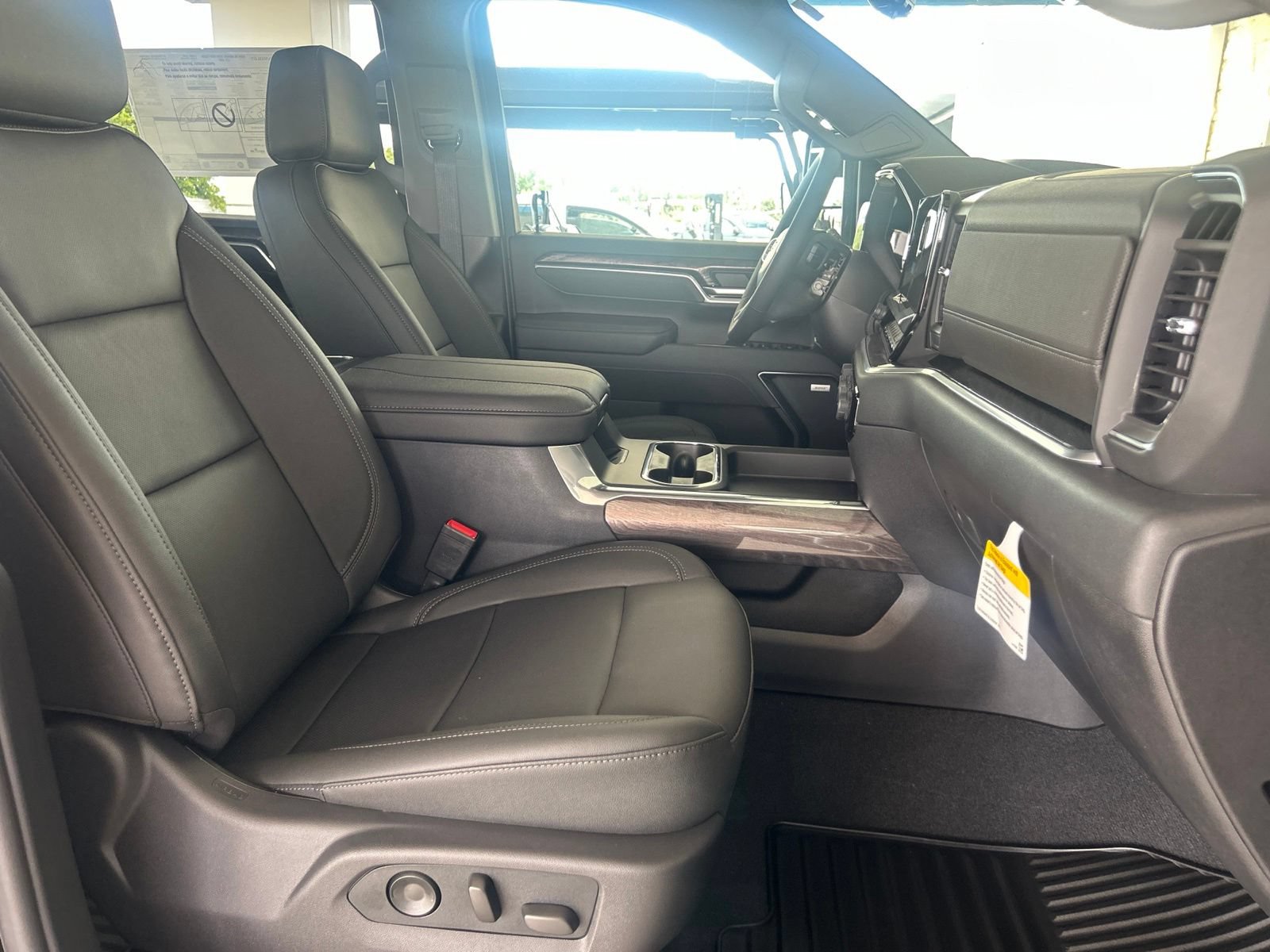 New 2026 Chevrolet Silverado 3500 LTZ w/ LTZ Premium Texas Edition AWD/4WD image 14