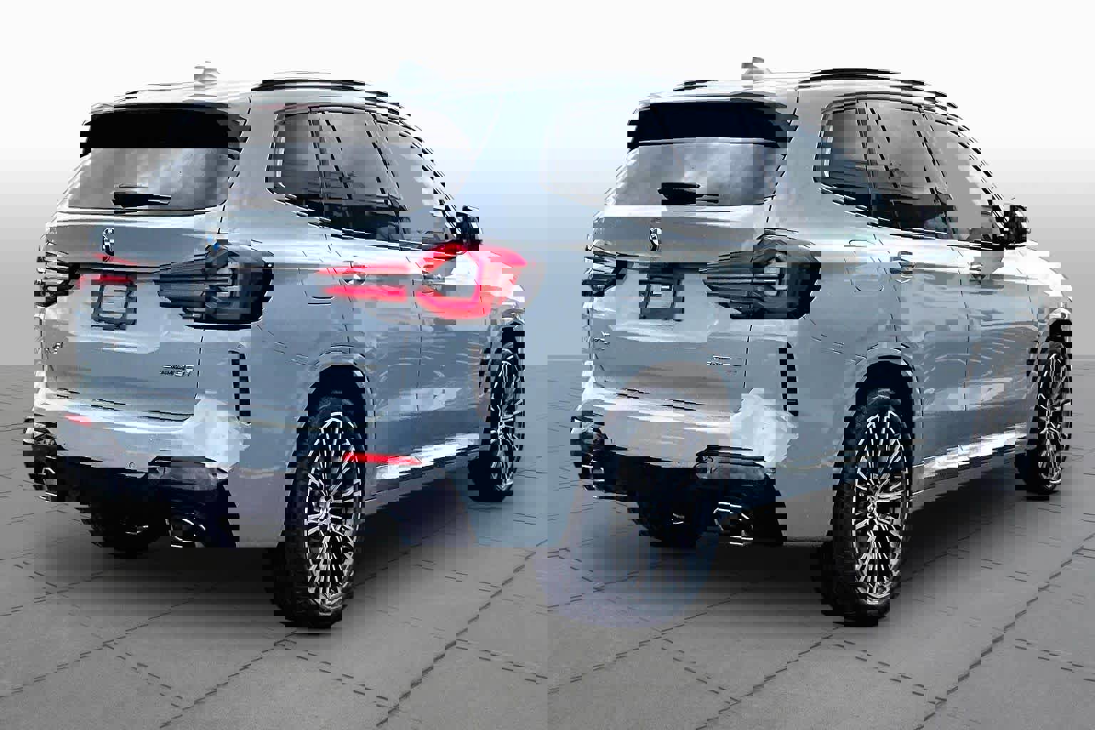 Used 2023 BMW X3 sDrive30i w/ M Sport Package image 12