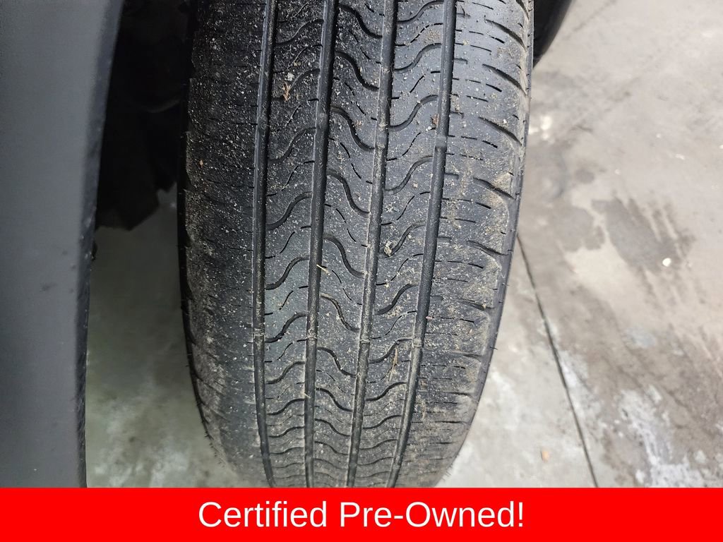 Certified 2022 Jeep Compass Latitude w/ Sun and Sound Group image 41