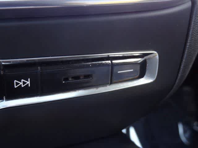 Used 2024 Volvo S60 B5 Plus FWD image 31