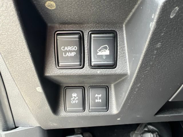 Used 2023 Nissan Frontier PRO-4X w/ Tow Package AWD/4WD image 19