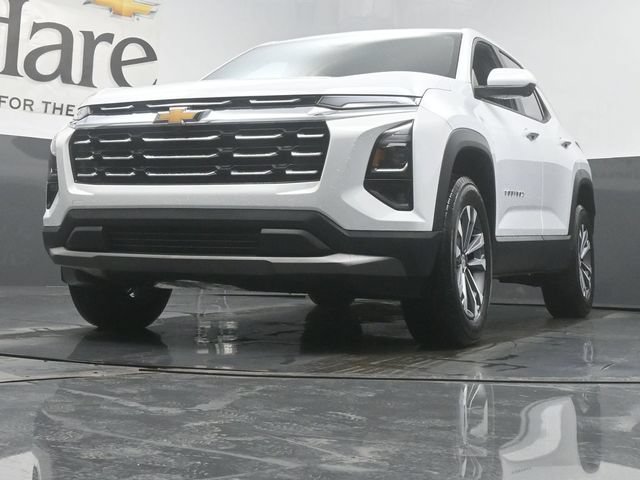 New 2026 Chevrolet Equinox LT w/ Safety and Technology Package FWD image 4