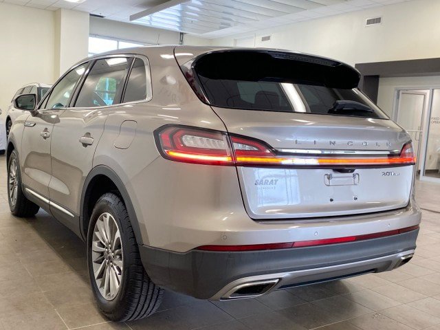 Used 2020 Lincoln Nautilus Premier w/ Equipment Group 101A AWD/4WD image 5
