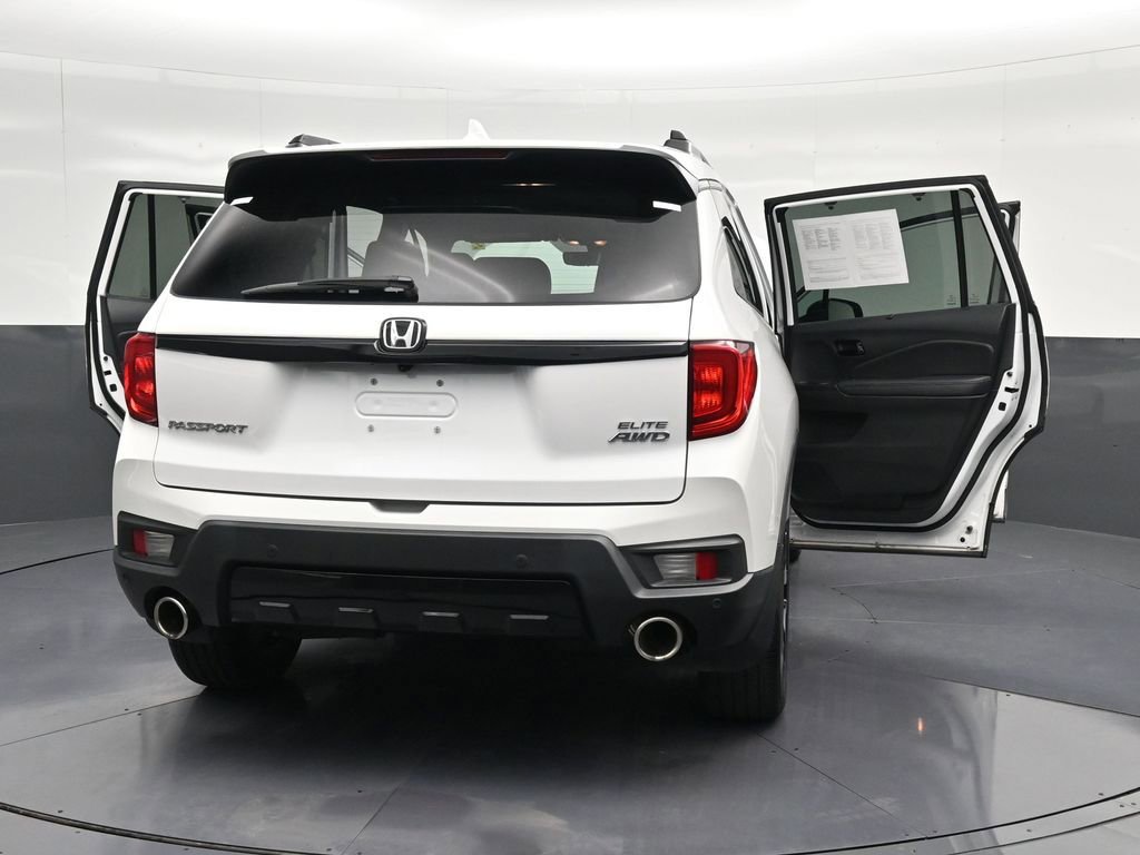 Used 2023 Honda Passport Elite image 41