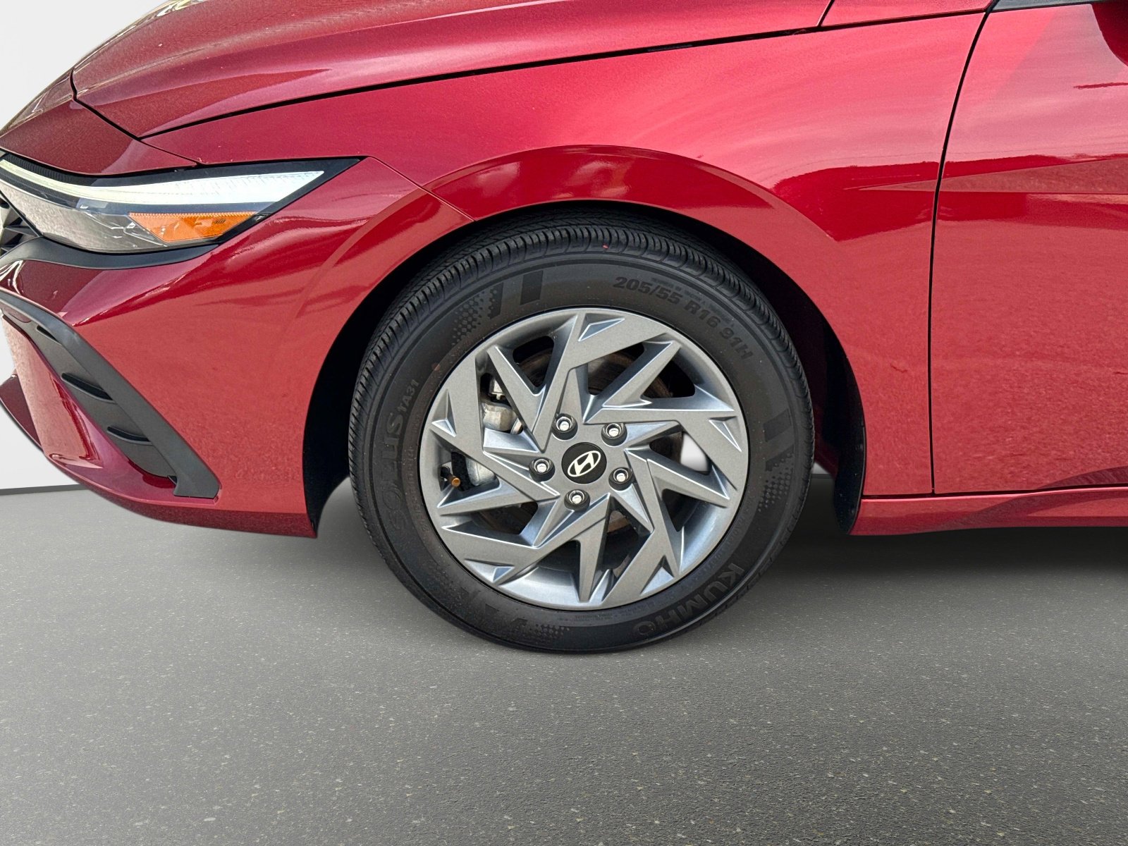 Used 2024 Hyundai Elantra SEL image 12