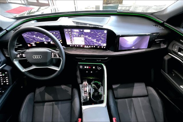 New 2026 Audi Q5 Premium Plus AWD/4WD image 5