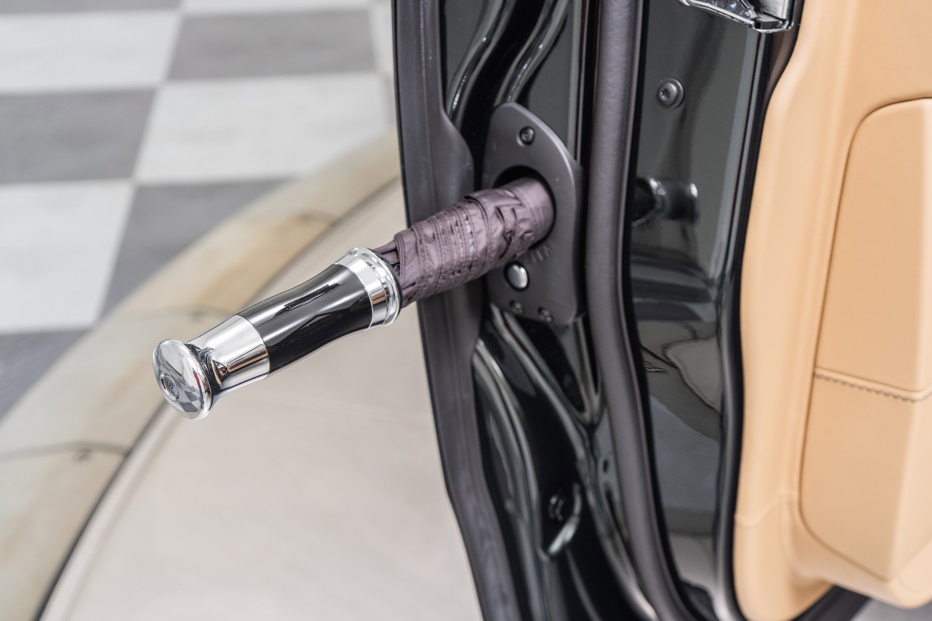 Used 2025 Rolls-Royce Cullinan -Series 2, Bespoke Audio, Star image 39