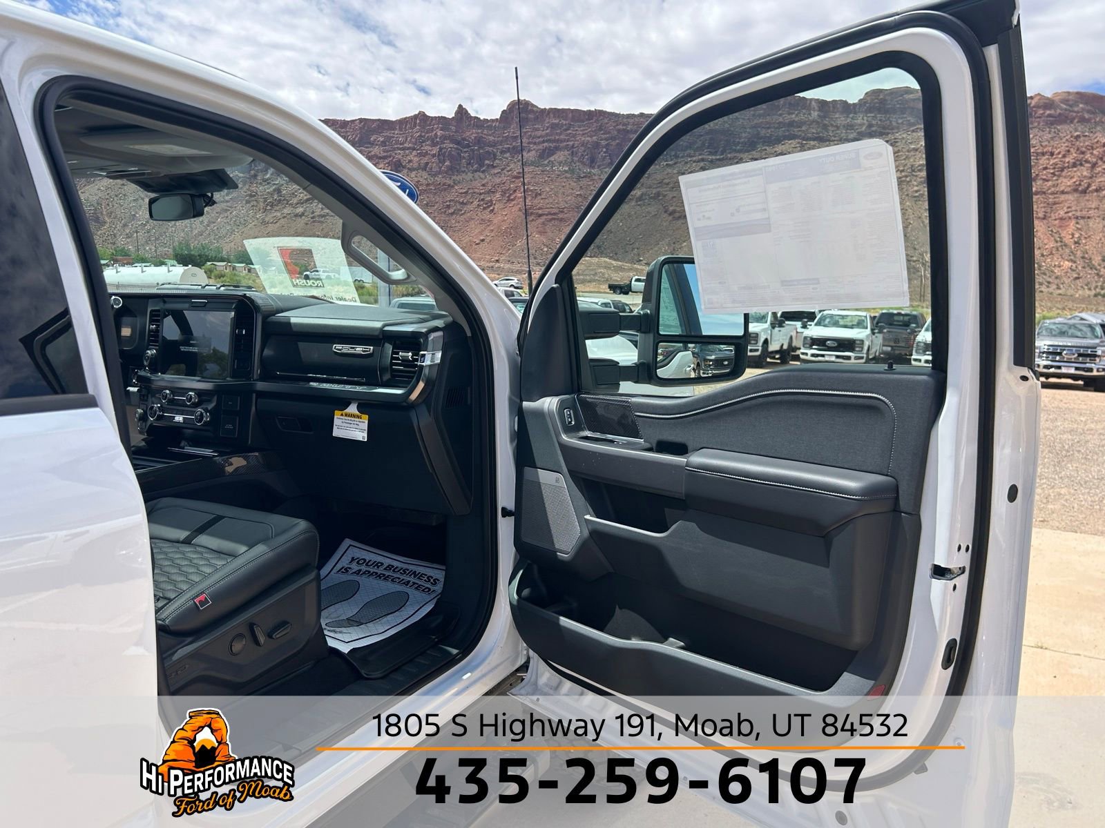 New 2025 Ford F250 Lariat w/ Lariat Ultimate Package image 35