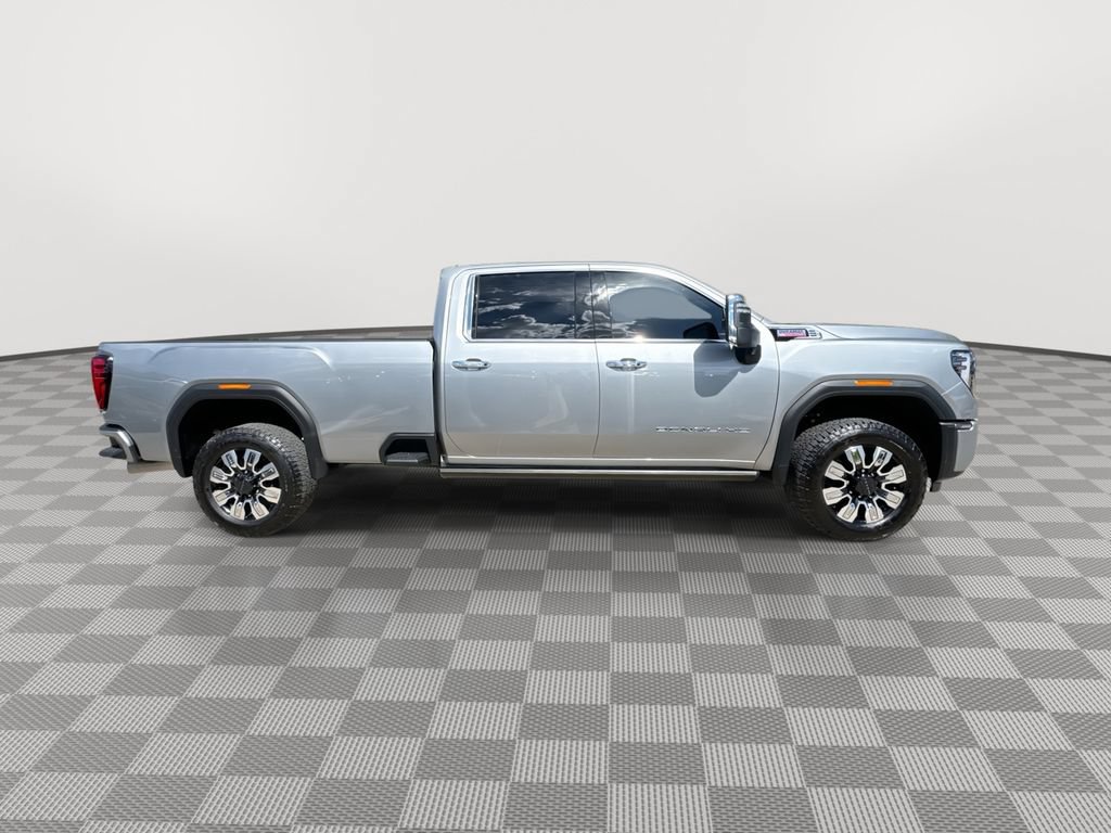 Certified 2025 GMC Sierra 3500 Denali w/ Denali Reserve Package AWD/4WD image 12