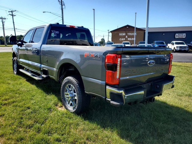 New 2026 Ford F350 Lariat w/ FX4 Off-Road Package image 7
