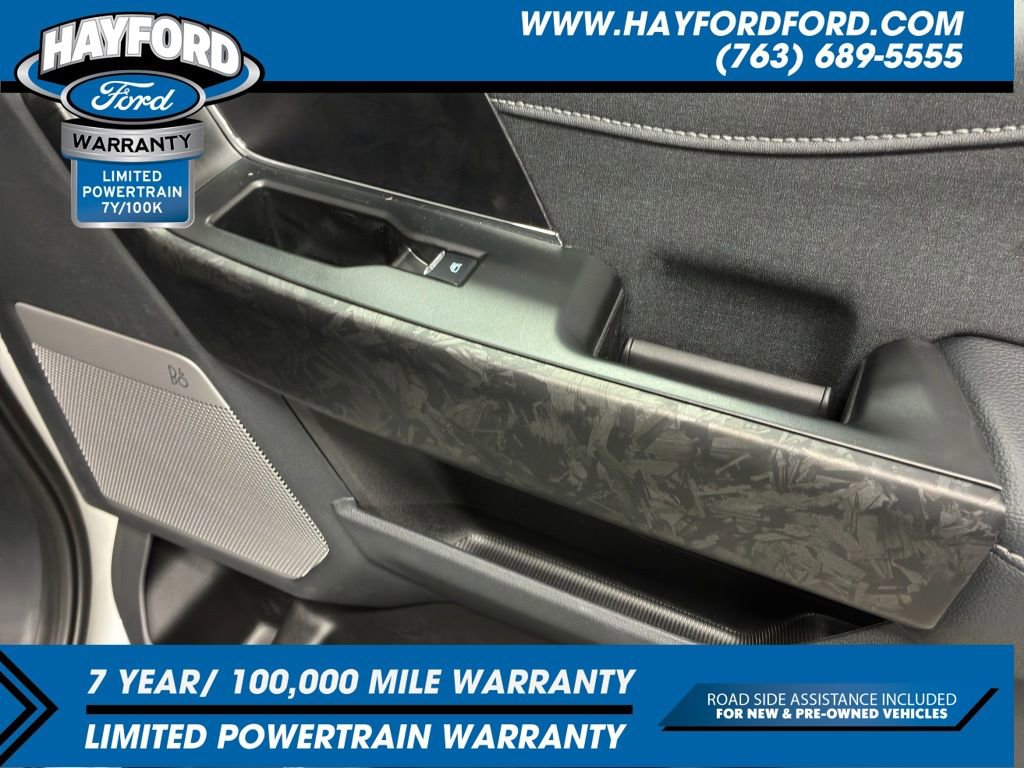 New 2026 Ford F250 Lariat w/ Black Appearance Package image 17