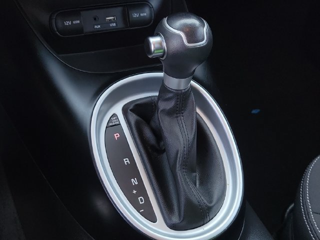 Used 2015 Kia Soul FWD image 30