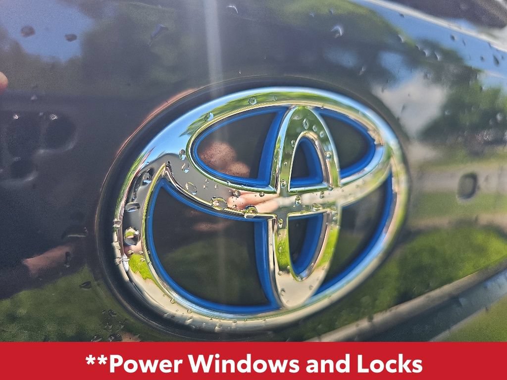 Used 2024 Toyota Sequoia SR5 w/ SR5 Premium Package AWD/4WD image 13